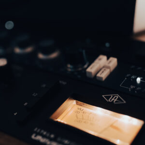 2 Tracks